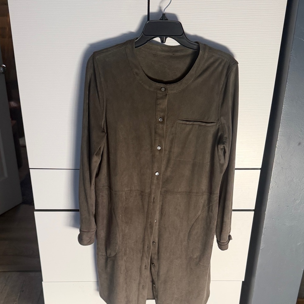 Olive Green Button-Up Long Sleeve Jacket